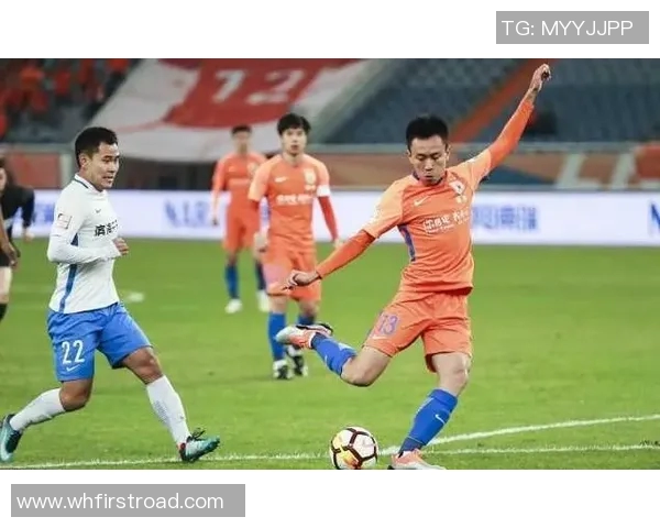 央视直播泰达对阵鲁能精彩赛事回顾与分析