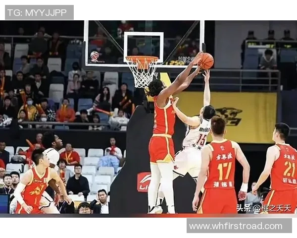 广东男篮与广厦精彩对决回放全场比赛精彩瞬间回顾 广东男篮与广厦精彩对决回放全场比赛精彩瞬间回顾